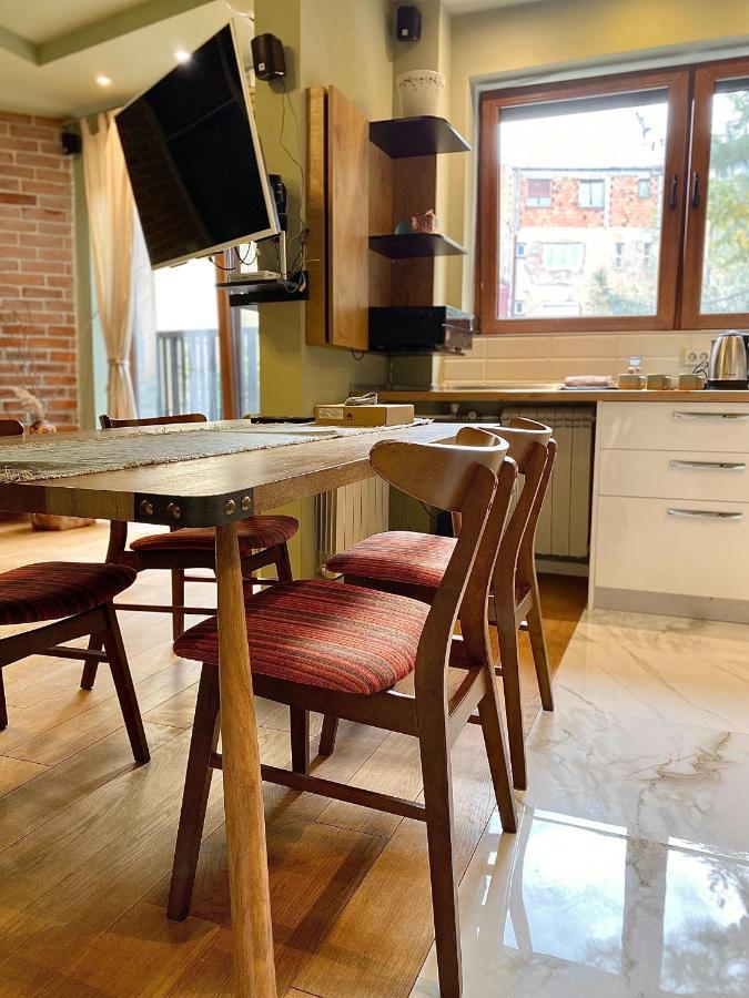 Rose Apartment Skopje Bagian luar foto