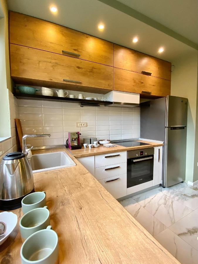 Rose Apartment Skopje Bagian luar foto